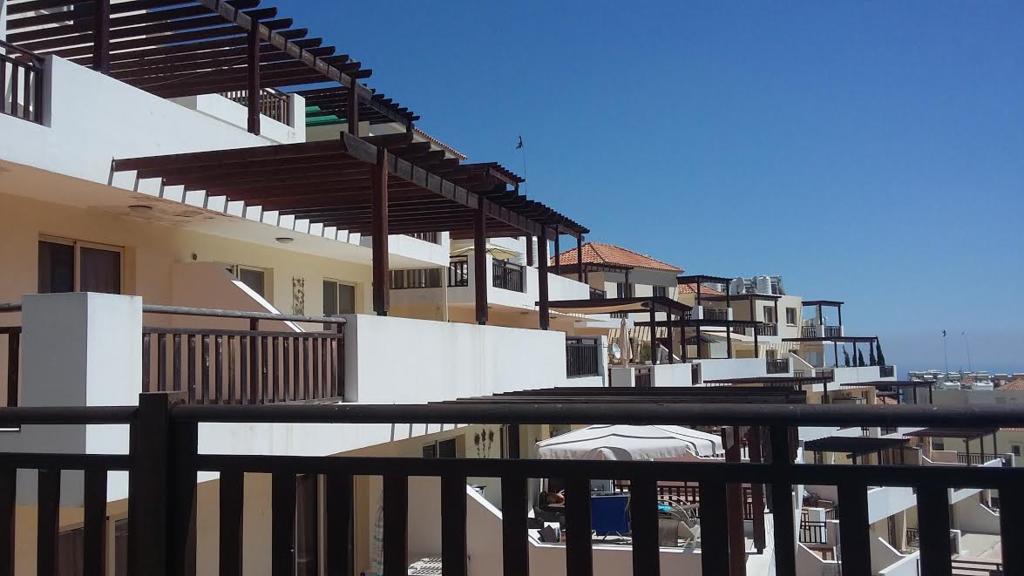 Paschali Sunset Appartment Peyia Exterior foto
